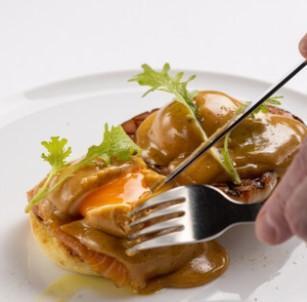【週末ブランチ】246 ブランチセット 出典：https://tabelog.com/tokyo/A1306/A130602/13077635/party/160954683