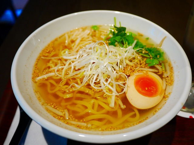 五香湯麺