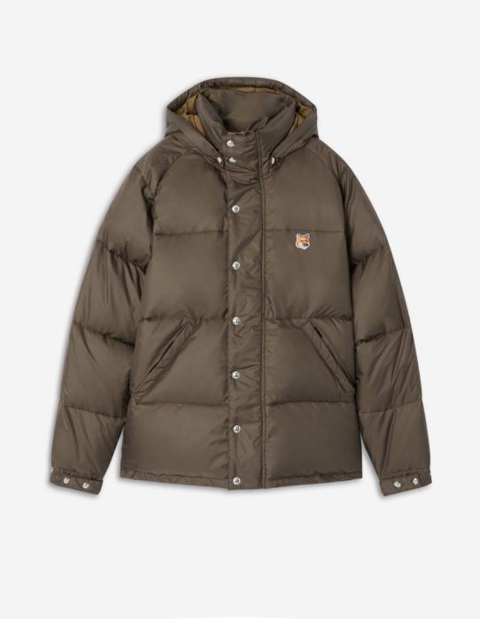 SHORT DOWN JACKET 出典：https://maisonkitsune.com