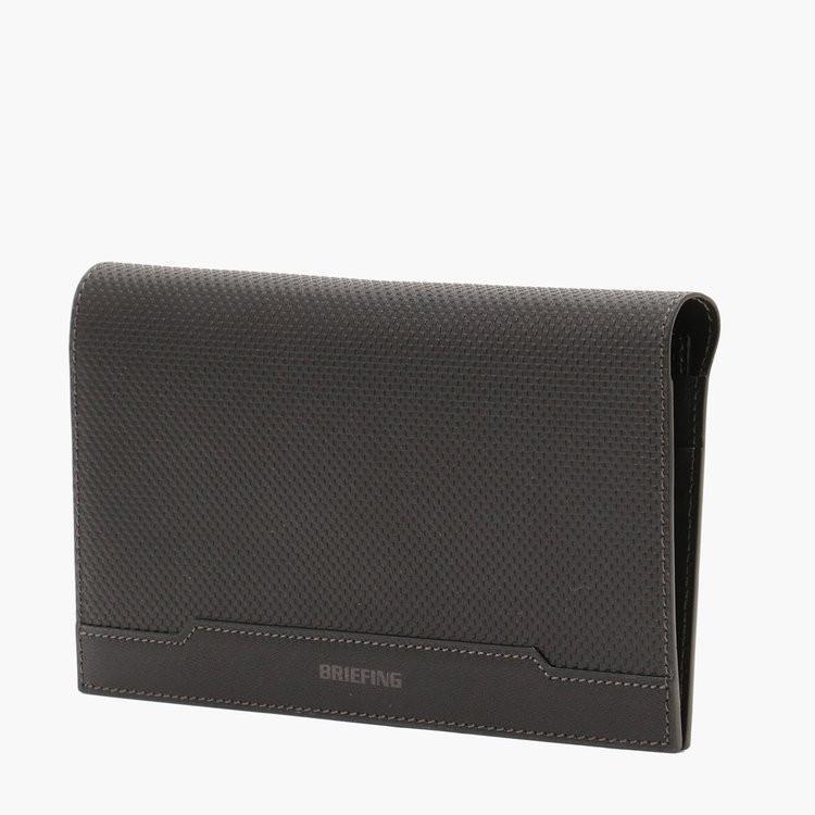 LEATHER PASSPORT CASE 出典：https://www.briefing-usa.com/