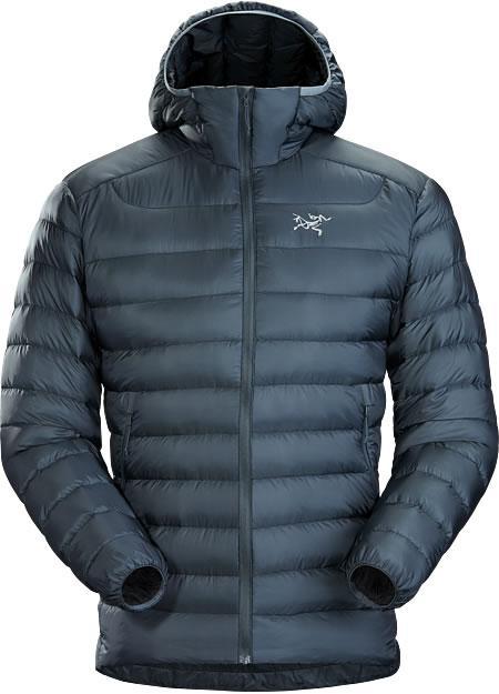 セリウム LT フーディ 出典：https://www.arcteryx.com