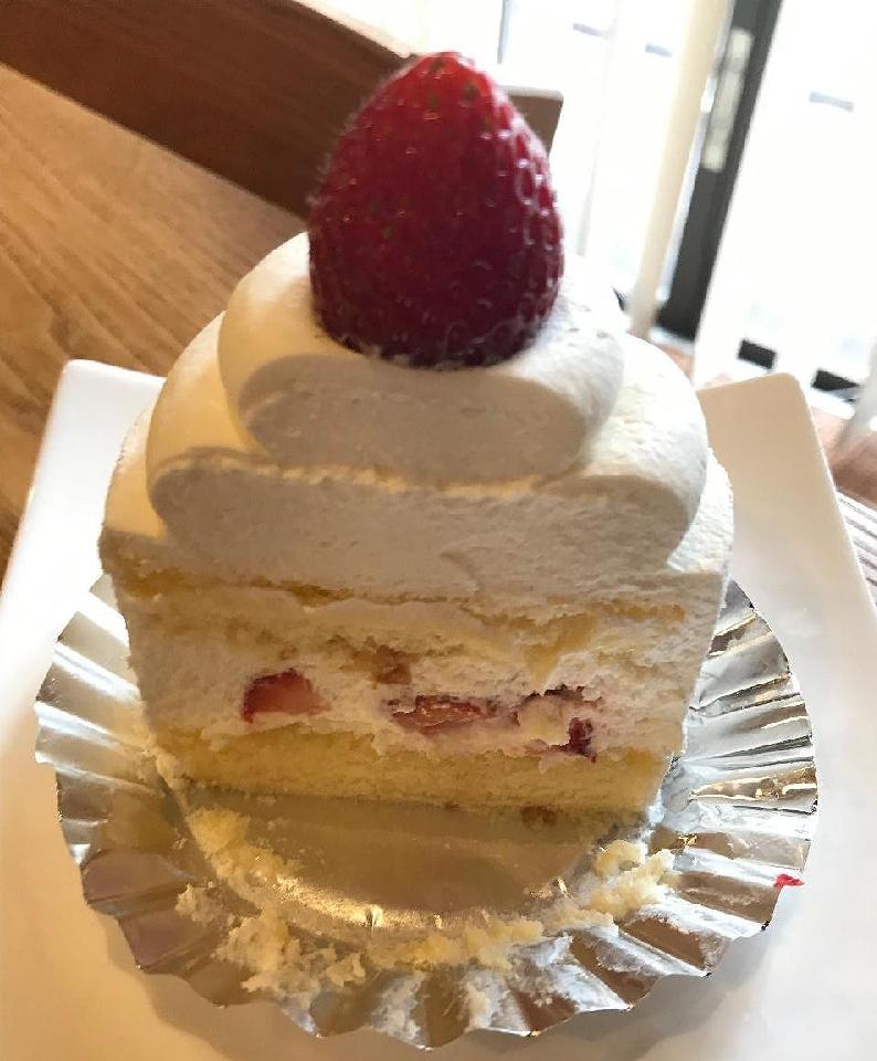 ストロベリークラシックショートケーキ