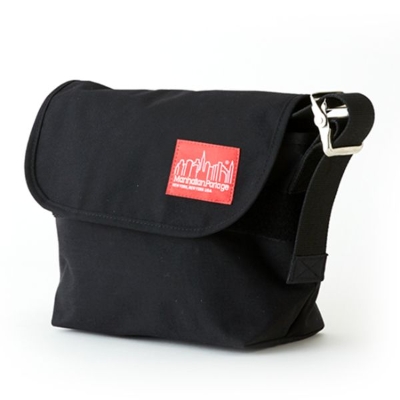 メッセンジャーバッグ（Vintage Messenger Bag JR） 出典：Manhattan Portage　https://www.manhattanportage.co.jp/