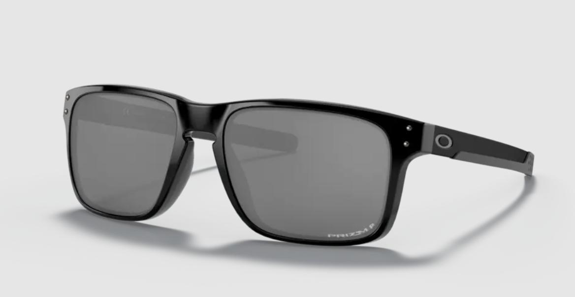 Holbrook™ Mix 出典：https://www.oakley.com/ja-jp/product/W0OO9384?variant=888392294869