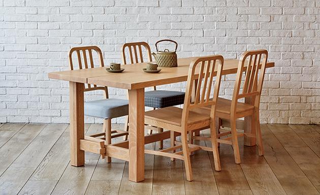 JARVI DINING TABLE ジャルビ　ダイニングテーブル 出典：https://www.actus-interior.com/products/detail.php?idx=00000683
