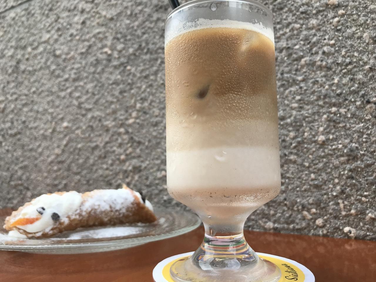 カフェオレ