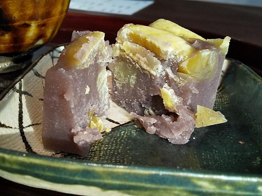 本日の生菓子（栗蒸し羊羹）＋抹茶セット