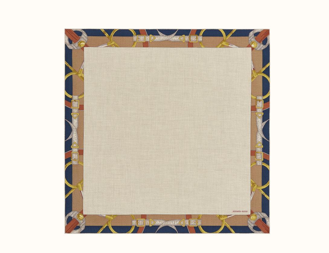 カレ 出典：https://www.hermes.com/jp/ja/search/#fh_view_size=36&country=jp&fh_refpath=41ddd43d-ff72-4a24-8e40-8519d1dbd571&fh_refview=search&fh_reffacet=object_type_filter&fh_location=%2f%2fcatalog01%2fja_JP%