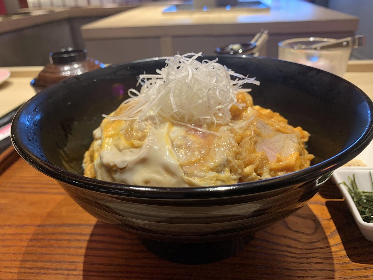 ヒレカツ丼