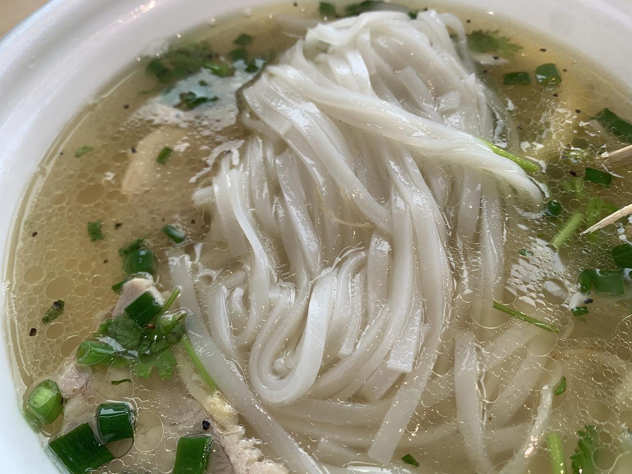 鶏肉のフォー