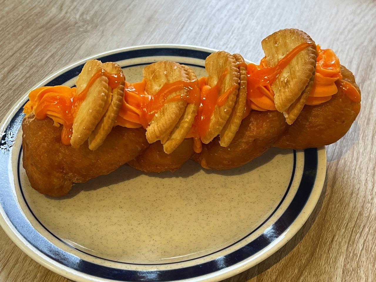 ドーナツ イエローチーズクリーム
