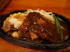 サイコロハンバーグランチ