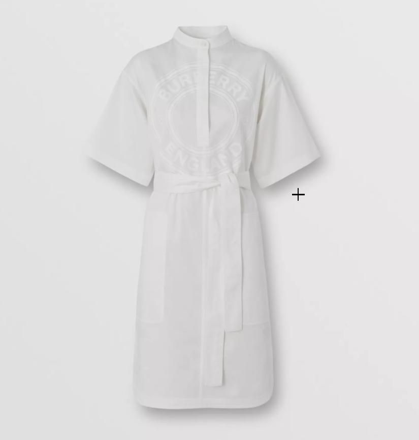 ショートスリーブ ロゴグラフィック コットン スモックドレス 出典：https://jp.burberry.com/short-sleeve-logo-graphic-cotton-smock-dress-p80415981