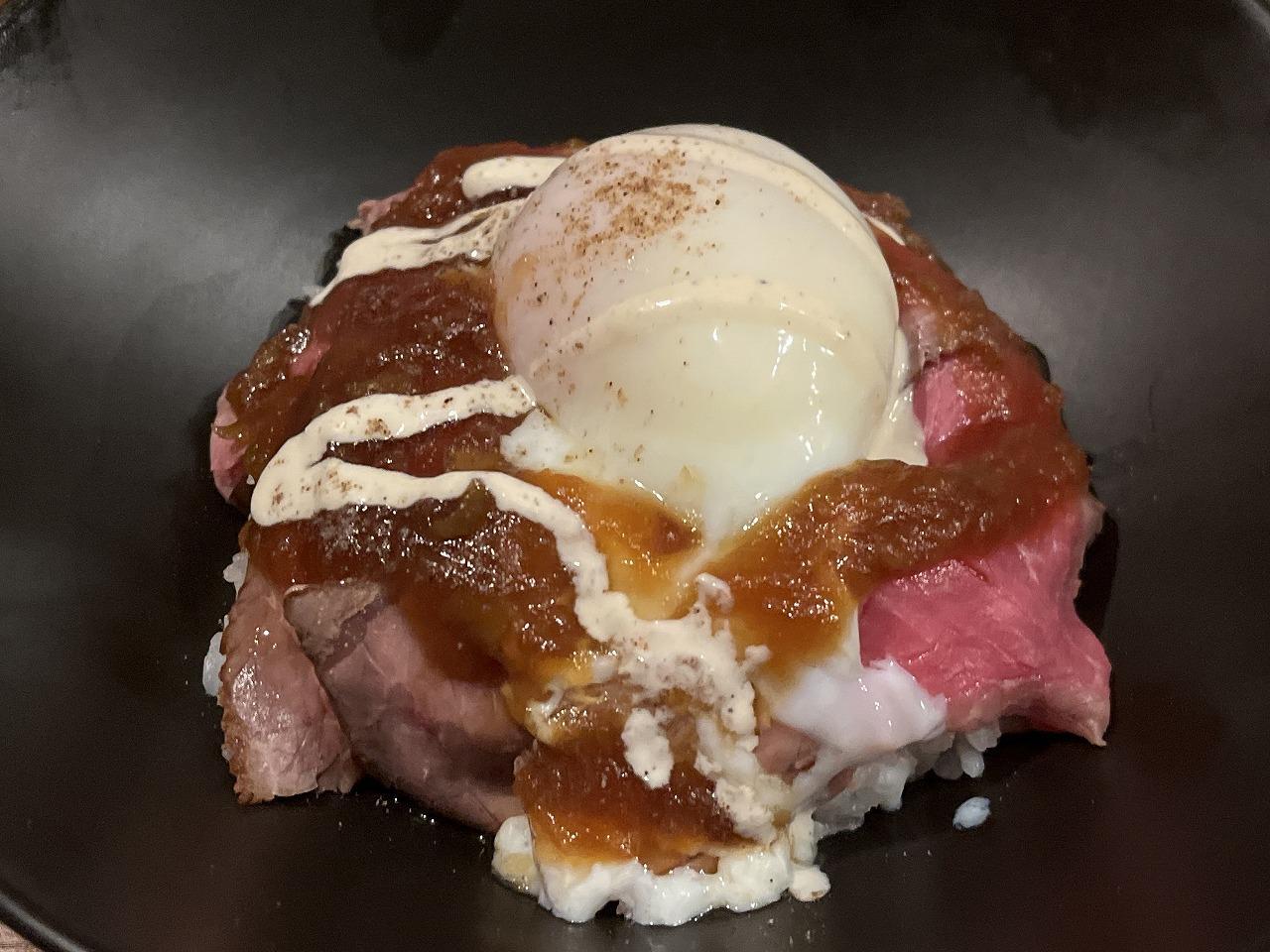 ランプ肉のローストビーフ丼