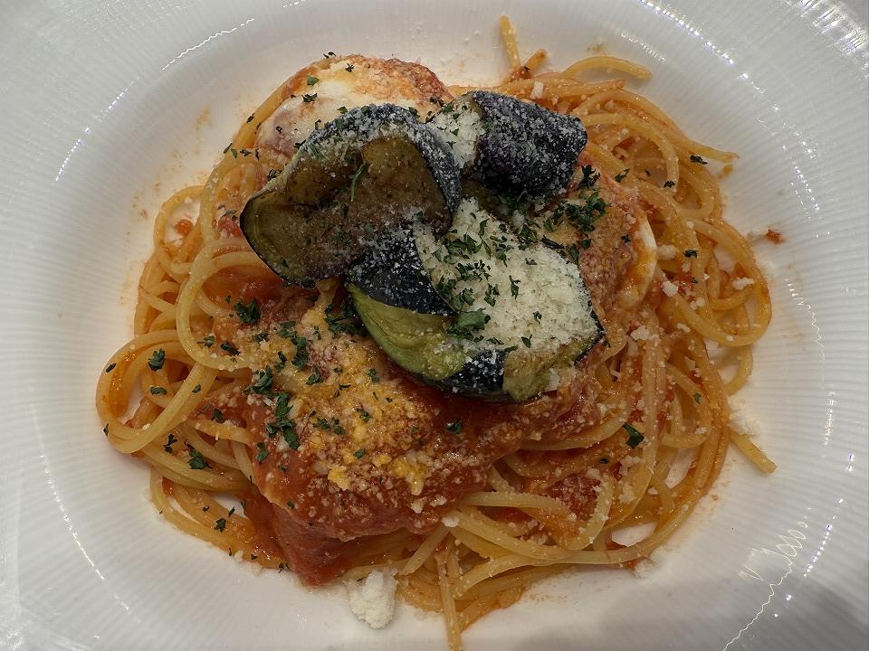 ナスのトマトソースパスタ