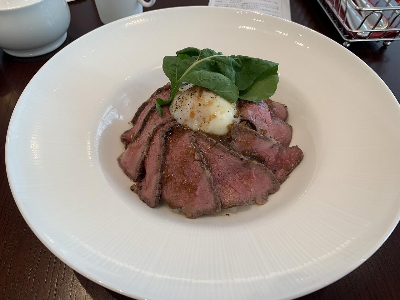 ローストビーフ丼