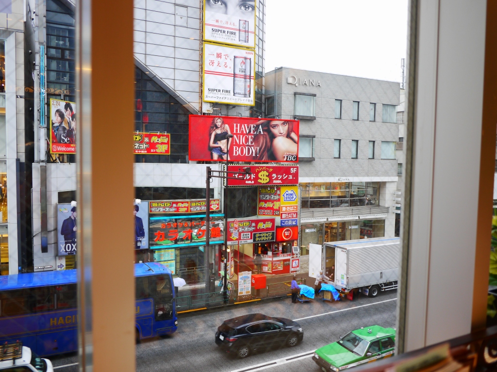 牛タン・とろろ・麦めし　ねぎし　原宿店 風景