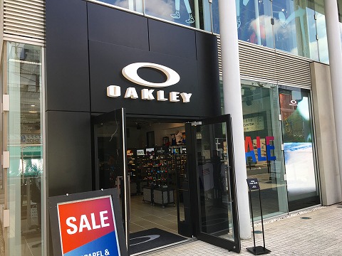 オークリーストア原宿店（OAKLEY STORE HARAJUKU）