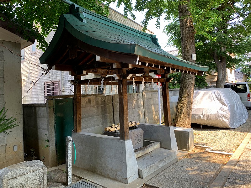 穏田神社